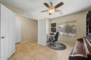 23535 N El Frio Ct, Sun City, AZ 85373 - Photo 12
