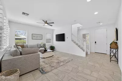 4635 E Patrick Lane, Phoenix, AZ 85050 - Photo 4