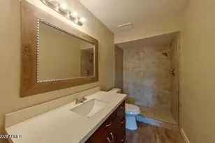 11040 N 28th Dr, Phoenix, AZ 85029 - Photo 14