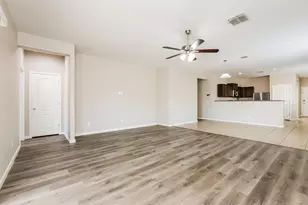 4216 S 82nd Ln, Phoenix, AZ 85043 - Photo 4