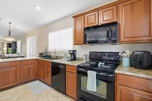 9323 W Kingman St, Tolleson, AZ 85353 - Photo 2