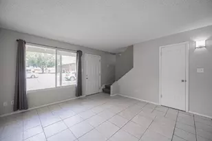 15 E Carter Dr, Tempe, AZ 85282 - Photo 4
