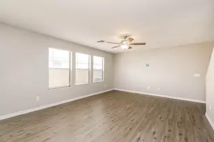 650 E Woodsman Pl, Chandler, AZ 85286 - Photo 4