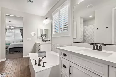 18735 W San Juan Avenue, Litchfield Park, AZ 85340 - Photo 16