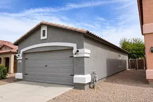 30333 N Plantation Dr, San Tan Valley, AZ 85143 - Photo 2