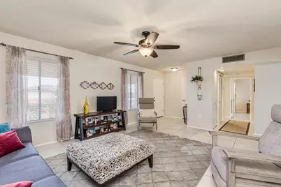 10441 W Burns Drive, Sun City, AZ 85351 - Photo 12