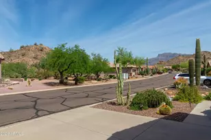 5433 S Red Yucca Ln, Gold Canyon, AZ 85118 - Photo 2