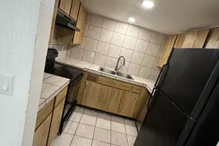 2808 N 43rd, Phoenix, AZ 85009 - Photo 2