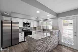 4637 N 21st Ave, Phoenix, AZ 85015 - Photo 18