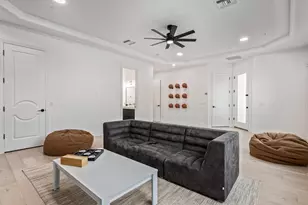 5316 E Royal View Dr S, Phoenix, AZ 85018 - Photo 22