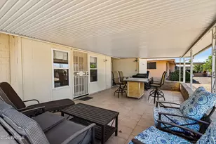 10535 W Prairie Hills Cir, Sun City, AZ 85351 - Photo 28