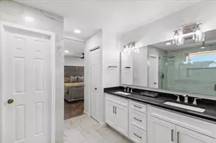 10628 E Cinnabar Ave, Scottsdale, AZ 85258 - Photo 14