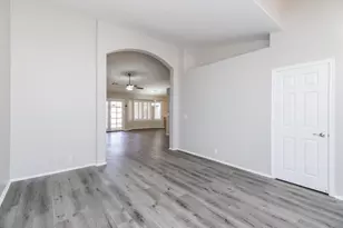 2216 E Sherri Dr, Gilbert, AZ 85296 - Photo 4
