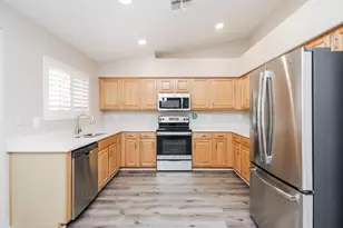 2216 E Sherri Dr, Gilbert, AZ 85296 - Photo 6