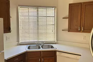 930 N Mesa Dr, Mesa, AZ 85201 - Photo 14
