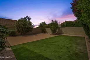 1210 E Helena Dr, Phoenix, AZ 85022 - Photo 32