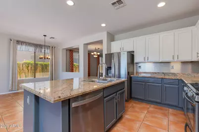 2510 W Coyote Creek Drive, Phoenix, AZ 85086 - Photo 12