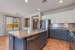 2510 W Coyote Creek Dr, Phoenix, AZ 85086 - Photo 12
