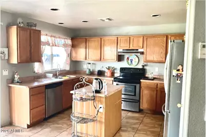 8565 W Monte Vista Road, Phoenix, AZ 85037 - Photo 6