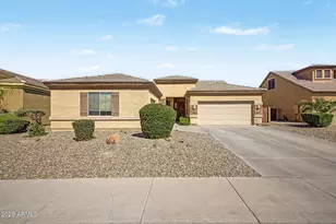 2395 S Whetstone Pl, Chandler, AZ 85286 - Photo 2