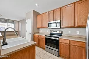3652 E Temecula Way, Gilbert, AZ 85297 - Photo 10