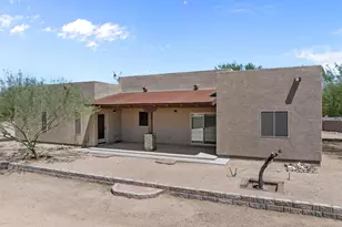 22544 W Barwick Dr, Wittmann, AZ 85361 - Photo 2