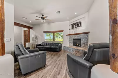 22544 W Barwick Drive, Wittmann, AZ 85361 - Photo 14