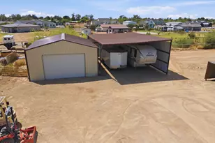 4881 E Rogers Ln, San Tan Valley, AZ 85140 - Photo 10