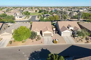 35471 N Bandolier Dr, San Tan Valley, AZ 85144 - Photo 44