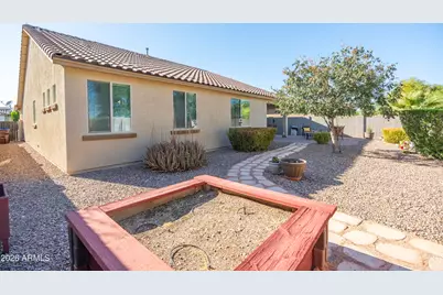 35471 N Bandolier Drive, San Tan Valley, AZ 85144 - Photo 36