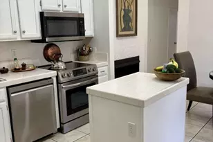 1833 E Bluefield Ave, Phoenix, AZ 85022 - Photo 4