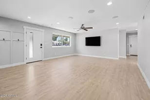 106 E Indigo St, Mesa, AZ 85201 - Photo 6