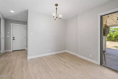 106 E Indigo Street, Mesa, AZ 85201 - Photo 8
