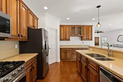 1501 E Earll Drive, Phoenix, AZ 85014 - Photo 12