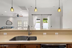 1501 E Earll Dr, Phoenix, AZ 85014 - Photo 14