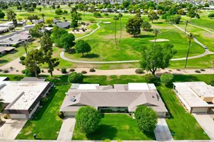 10102 W Highwood Ln, Sun City, AZ 85373 - Photo 52