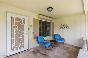 10102 W Highwood Ln, Sun City, AZ 85373 - Photo 10