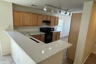 1522 W Lynne Ln, Phoenix, AZ 85041 - Photo 2