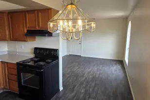 9222 N 35th Ave, Phoenix, AZ 85051 - Photo 8
