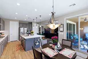 18904 W Mercer Ln, Surprise, AZ 85388 - Photo 8