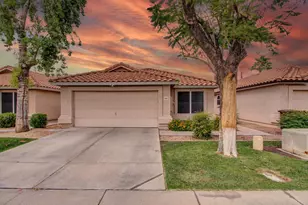 8010 W Shaw Butte Dr, Peoria, AZ 85345 - Photo 2
