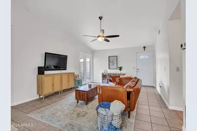 8010 W Shaw Butte Drive, Peoria, AZ 85345 - Photo 10