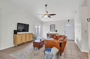 8010 W Shaw Butte Dr, Peoria, AZ 85345 - Photo 10