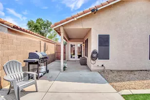 8010 W Shaw Butte Dr, Peoria, AZ 85345 - Photo 16
