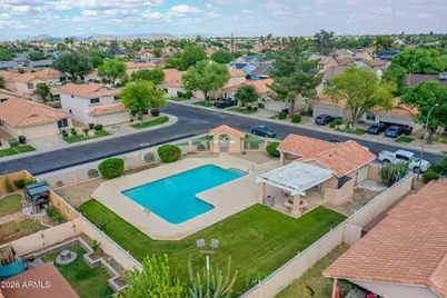 8010 W Shaw Butte Drive, Peoria, AZ 85345 - Photo 34