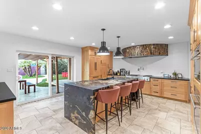 6802 E Paradise Parkway, Scottsdale, AZ 85251 - Photo 18