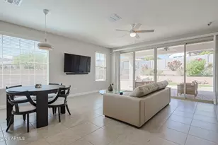 20644 W Mariposa St, Buckeye, AZ 85396 - Photo 18