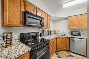 8787 E Mountain View Rd, Scottsdale, AZ 85258 - Photo 10