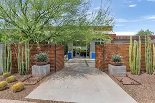 4912 N 45th St, Phoenix, AZ 85018 - Photo 2