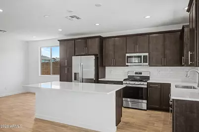 16978 W Samantha Way, Goodyear, AZ 85338 - Photo 2
